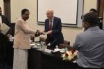 ‘தமிழ் தேசியத்தை கொல்லும் ஆயுதங்கள்’ பற்றி ஐ.நா. பிரதிநிதியிடம் தமிழ் எம்.பி. விளக்கம்