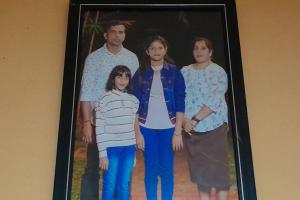 பெண் படுகொலையில் தலைமறைவான பிரதான சூத்திரதாரியின் சகோதரன் உட்பட பணியாளர் கைது