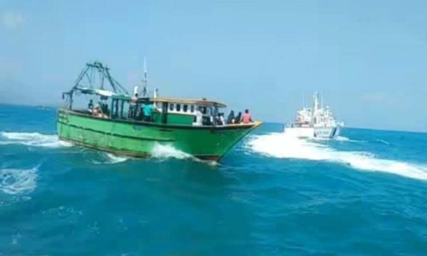 இராமேஸ்வரம் மீனவர்கள் 10 பேர் கைது!