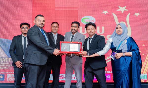 மக்களின் அபிமானம் பெற்ற ஊடகவியலாளர்களுக்கு மகுடம் சூட்டிய "குரு விருதுகள் சீஸன் 02" விருது வழங்கும் விழா !