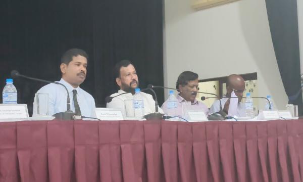 அதிகரித்துள்ள சிங்களக் குடியேற்றங்களால் வவுனியா வடக்கிலிருந்து வெளியேறும் தமிழர்கள்