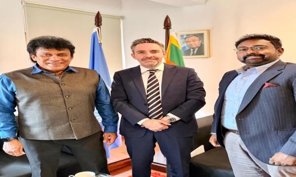 மலையக பெருந்தோட்ட மக்கள் மீது இன ஒதுக்கல்; ஐ.நா பிரதிநிதியிடம் முறையீடு!