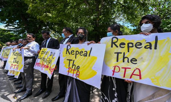 ஆட்சிக்கு வருவதற்கு முன்னர் PTA-வை எதிர்த்த ஜனாதிபதி இன்று 'தலைகீழாக செயற்படுகின்றார்