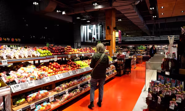 கனடாவில் சடுதியாக அதிகரித்த உணவுப் பொருட்களின் விலை: நுகர்வோர் பெரும் பாதிப்பு