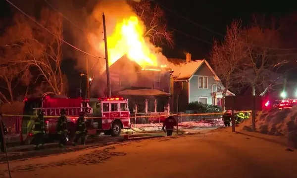 ஒன்டாரியோவில் வீடு தீக்கிரையானதில் 19 வயது பெண் பலி!