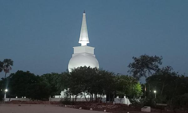 தையிட்டி விகாரைக் காணிகளை மக்களிடம் மீளக் கையளிக்க புதிய யோசனை!