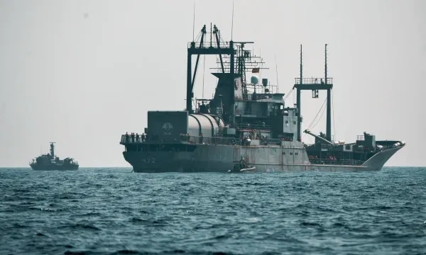 'ஐரிஸ் டெனா' கப்பல் இலங்கையின் அழைப்பின் பேரில் வந்தது!