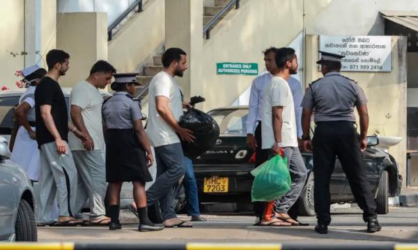 ஈரான் கடற்படையினர் வெலிசர கடற்படை மருத்துவமனைக்கு மாற்றம்!